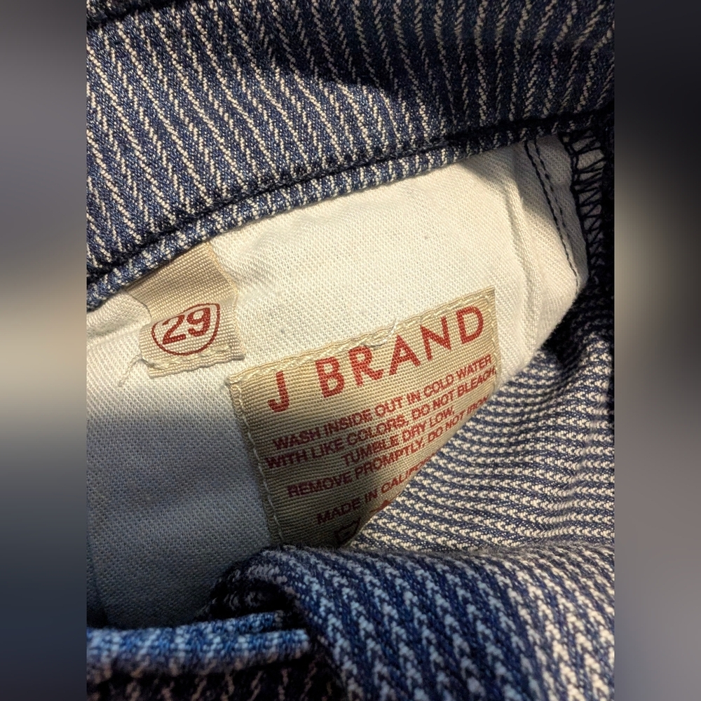 Unavailable - Picture 4 of 8